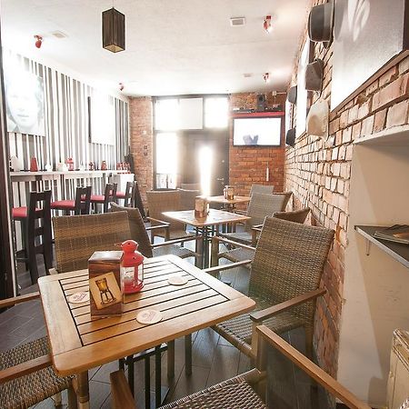بييلسكو بياوا Hostel 4You المظهر الخارجي الصورة
