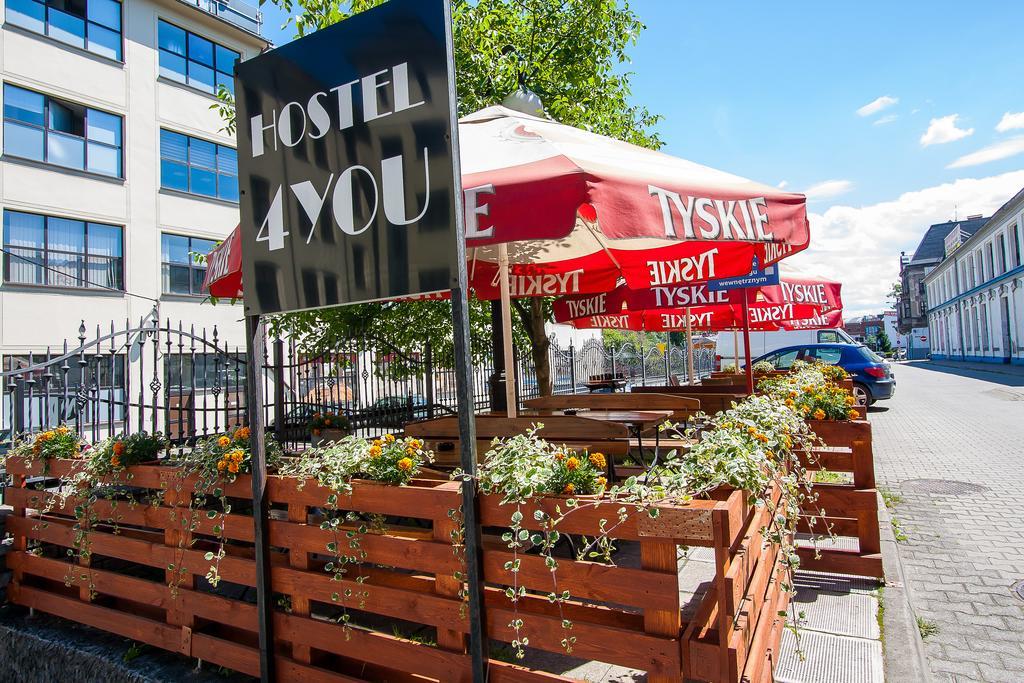 بييلسكو بياوا Hostel 4You المظهر الخارجي الصورة