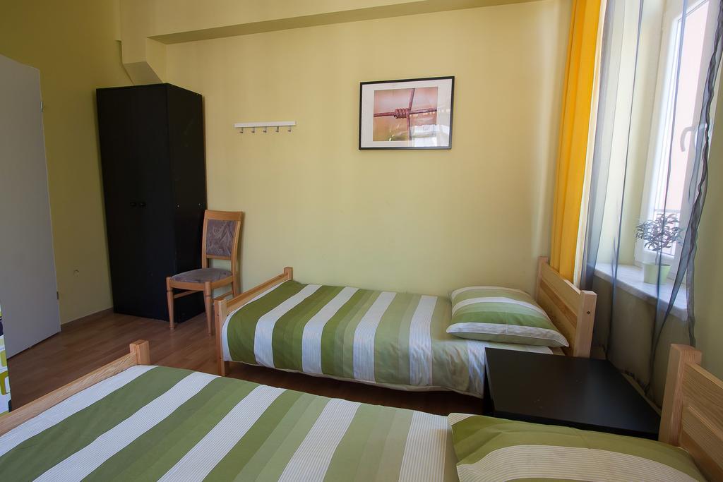 بييلسكو بياوا Hostel 4You المظهر الخارجي الصورة